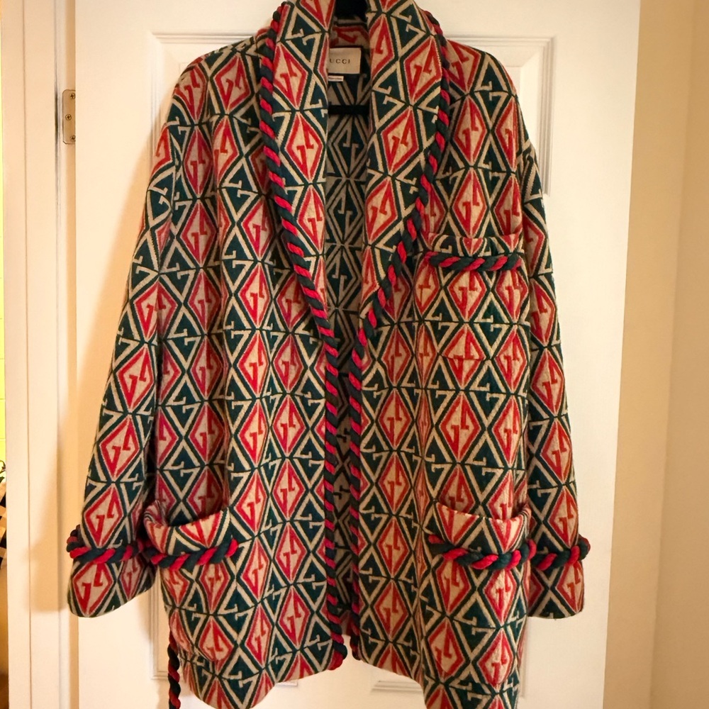Gucci Red, Navy & Cream Geometric Wool Belted Cape Coat - Picture 2 of 7
